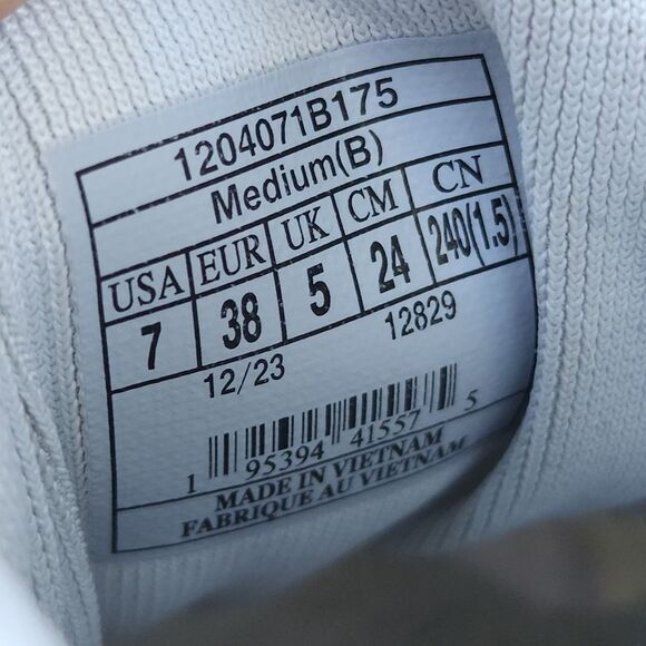 BROOKS GHOST 16 - Women's Athletic Shoes - SIZE 7B - Picture 9 of 9